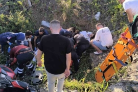 Yalova’da motosiklet ile hafif ticari araç çarpıştı: 2 yaralı