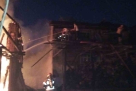 Yangına müdahale eden itfaiye ekiplerine saldırı