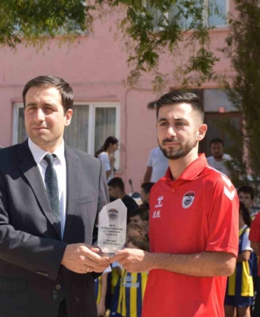 Yaz spor okulları düzenlenen törenle sona erdi