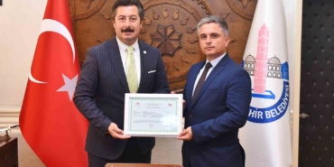 Yenişehir canlı hayvan pazarı kapatılmaktan kurtarıldı