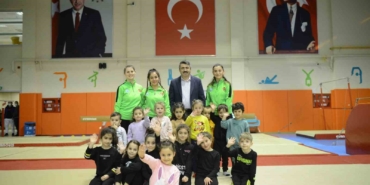 Yıldırımlı miniklere cimnastik eğitimi