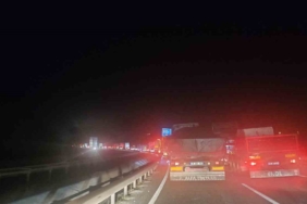 Yol çalışması sürücüleri isyan ettirdi, 10 kilometrelik araç konvoyu oluştu