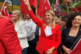 Zafer Bayramı’nın 102. yıl dönümü Bakırköy’de coşkuyla kutlandı