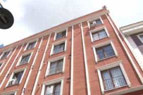 Zeytinburnu’nda 4 katlı binada tahliye tartışması