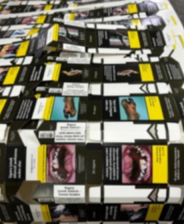 Zeytinburnu’nda matbaaya sahte ambalaj operasyonu: 2 gözaltı