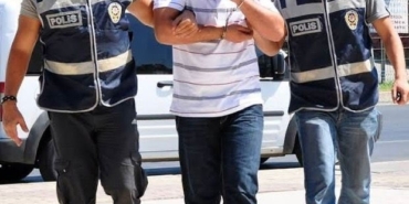 2 ay 15 gün hapis cezasıyla aranıyordu, yakalandı