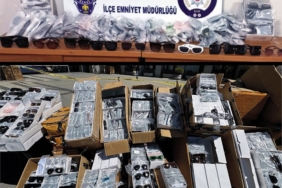 200 bin lira değerinde kaçak gözlük ele geçirildi