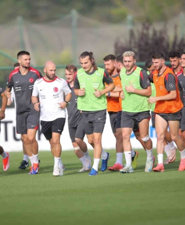 A Milli Takım, Galler maçı hazırlıklarını sürdürdü
