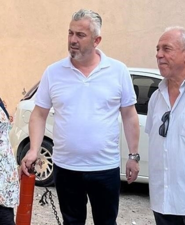 AK Parti Karesi teşkilatı vatandaşın yanında