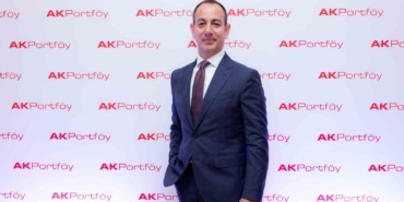 Ak Portföy, yatırım fonlarında 460 milyar TL’yi aştı