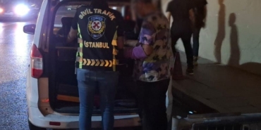 Aracıyla kaldırımdan giden şahsa 2 bin 70 TL idari para cezası