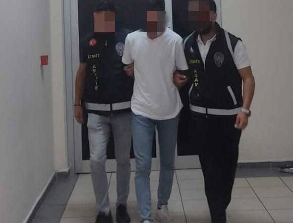 Araçtan açtığı ateşle 9 yaşındaki çocuğu yaralayan şüpheli tutuklandı