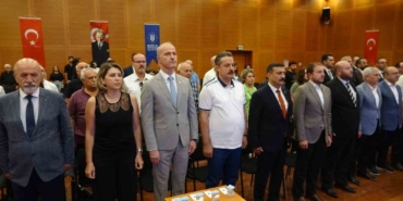 Artvin Vakfı’nda Adnan Demirci güven tazeledi