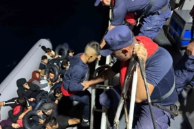 Ayvacık’ta 31 kaçak göçmen yakalandı