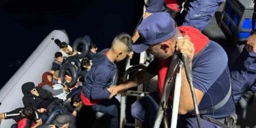 Ayvacık’ta 31 kaçak göçmen yakalandı