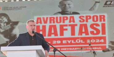 Bakan Bak İstanbul’da Avrupa Spor Haftası etkinliğine katıldı