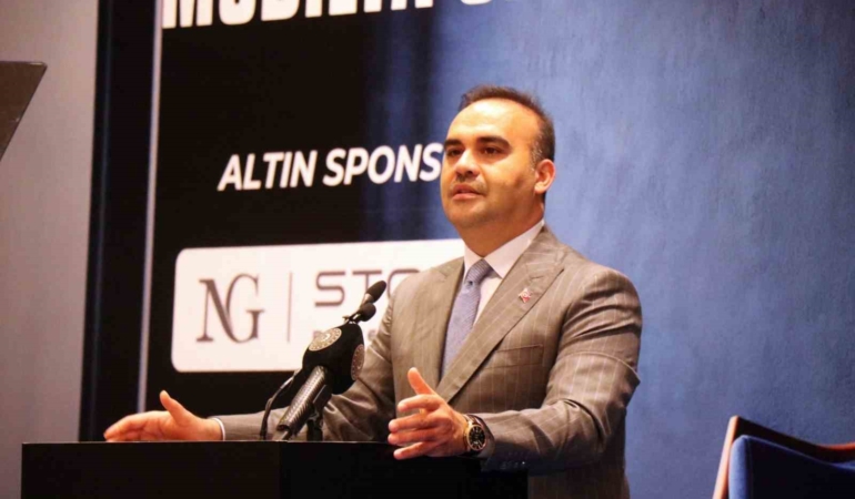Bakan Kacır: “Ülkemizin tarihinde ve talihinde yeni bir sayfa açtık”