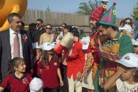 Bakan Tekin ve Bakan Göktaş, BİZ Projesi’nin tanıtımına katıldı