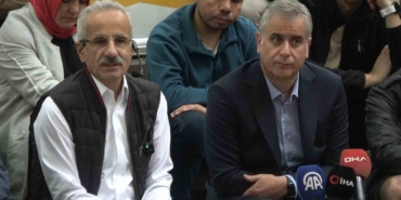 Bakan Uraloğlu’ndan Instagram açıklaması: "Biz asla yasakçı bir zihniyet içerisinde değiliz"