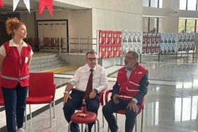 Bakırköy Adliyesi Kızılay ile işbirliği içerisinde kan bağışı kampanyasına destek verdi