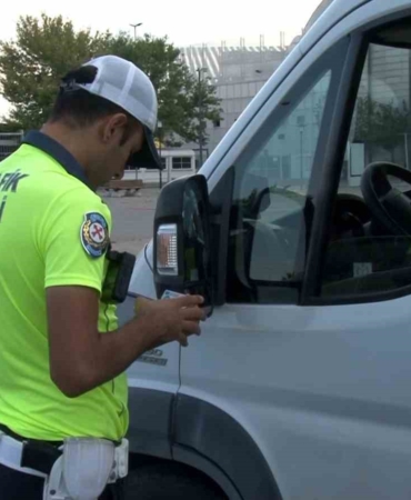 Bakırköy’de öğrenci servislerine yönelik denetim yapıldı