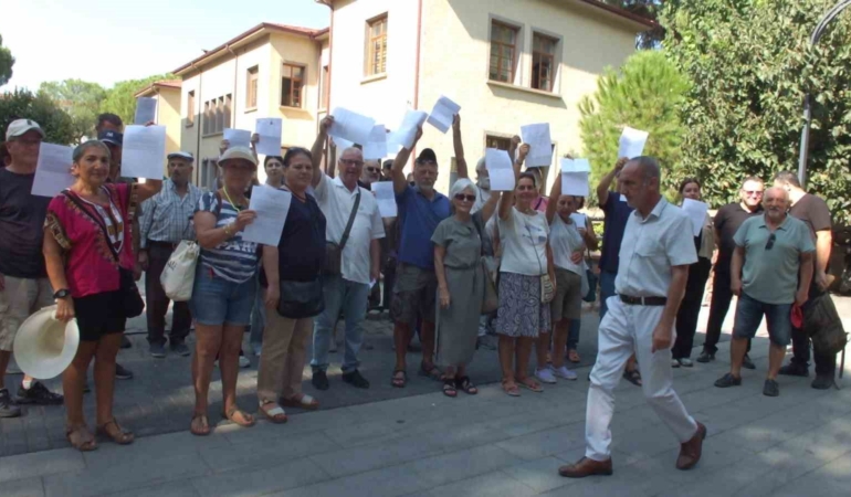 Balıkesir’de çevreciler altın madeni işletmesine karşı çıktı