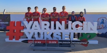 Balıkesirli öğrenciler, TEKNOFEST Roket yarışmasında