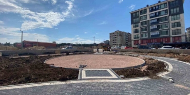 Bandırma’ya yeşil alan ve oyun alanları kazandırılıyor