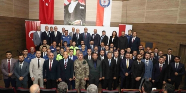 Başarılı emniyet personeli ödüllendirildi