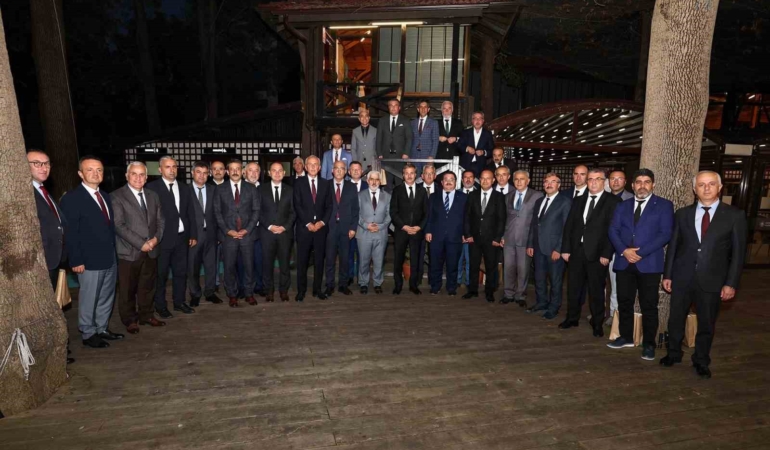 Başkan Alemdar: “Eğitim camiamızın her bir neferi ülkemizin geleceğinin mimarıdır”