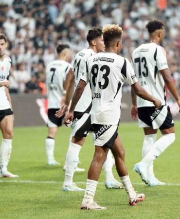 Beşiktaş, UEFA Avrupa Ligi kadrosunu açıkladı