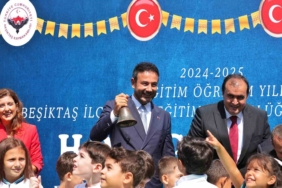 Beşiktaş’ta yeni eğitim öğretim yılı 100. Yıl Mustafa Kemal İlkokulu’nda düzenlenen törenle başladı