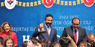 Beşiktaş’ta yeni eğitim öğretim yılı 100. Yıl Mustafa Kemal İlkokulu’nda düzenlenen törenle başladı