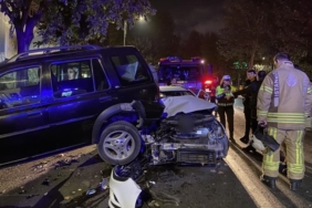 Beşiktaş’ta zincirleme trafik kazası: Kaza sonrası sürücüler arasında kavga çıktı