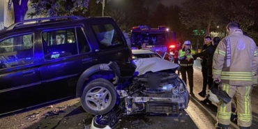 Beşiktaş’ta zincirleme trafik kazası: Kaza sonrası sürücüler arasında kavga çıktı
