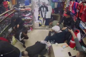 Beyazıt’ta iki yıl önce yaşanan çatışmanın mağaza içinden yeni görüntüleri ortaya çıktı