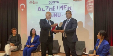 Beyoğlu’nda alzheimer farkındalık ve bilgilendirme etkinliği düzenlendi