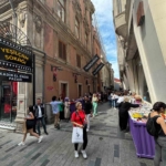 Beyoğlu’ndaki "Kadın El Emeği Pazarı" kaldırıldı