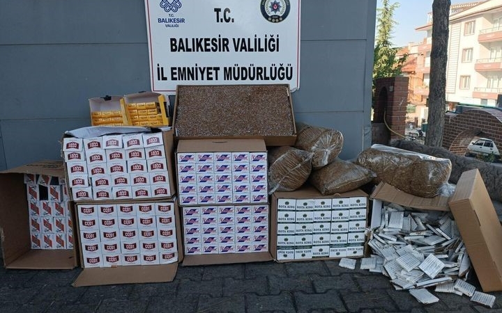 Bigadiç’te polisten kaçak sigara operasyonu