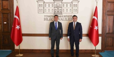 Bilecik Defterdarı Bekir Şahin görevine başladı