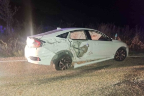 Bilecik’te kamyonet iki araçla çarpıştı: 1’i ağır 7 yaralı