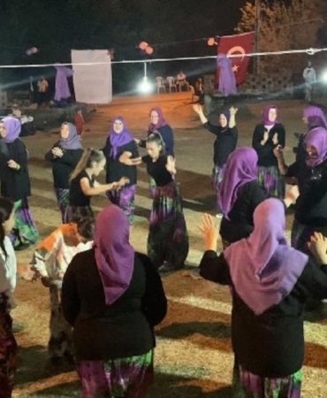 Bilecik’te köylü kadınlardan şalvar gecesi düzenlediler