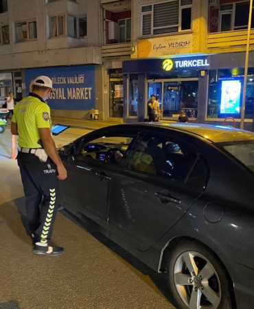 Bilecik’te trafik kurallarını ihlal eden sürücülere 107 bin 526 TL ceza