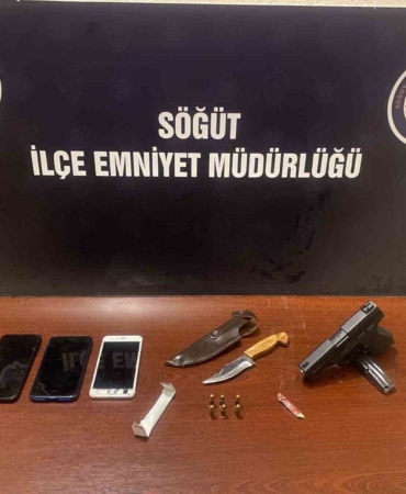 Bilecik’te yakalanan şüphelinin üstünden adeta cephanelik çıktı