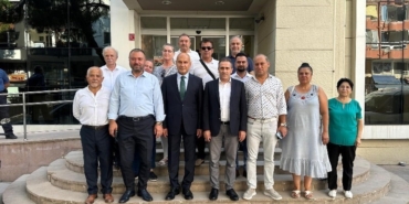 Burhaniye’de milletvekili Çömez, Kaymakam Memiş’i ziyaret etti