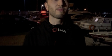 Bursa’da iskele ile gemi arasındaki boşluğu fark edemeyen kız çocuğu denize düştü... O anlar kamerada