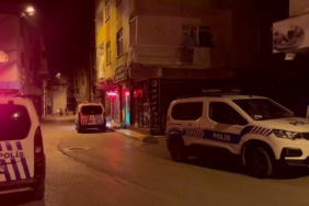 Bursa’da sokak arasında karşılaştığı husumetlisine kurşun yağdırdı