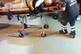 Bursa’da sokakta karşılaştığı husumetlisini bıçaklayarak ağır yaraladı, o anlar kamerada