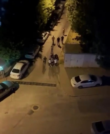 Bursa’da tavuk alma eğlencesi sonrası sokak ringe döndü