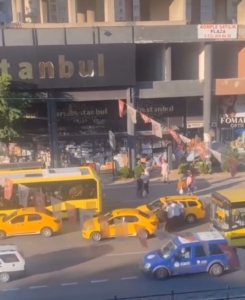 Bursa’da ’yol verme’ tartışması kamerada